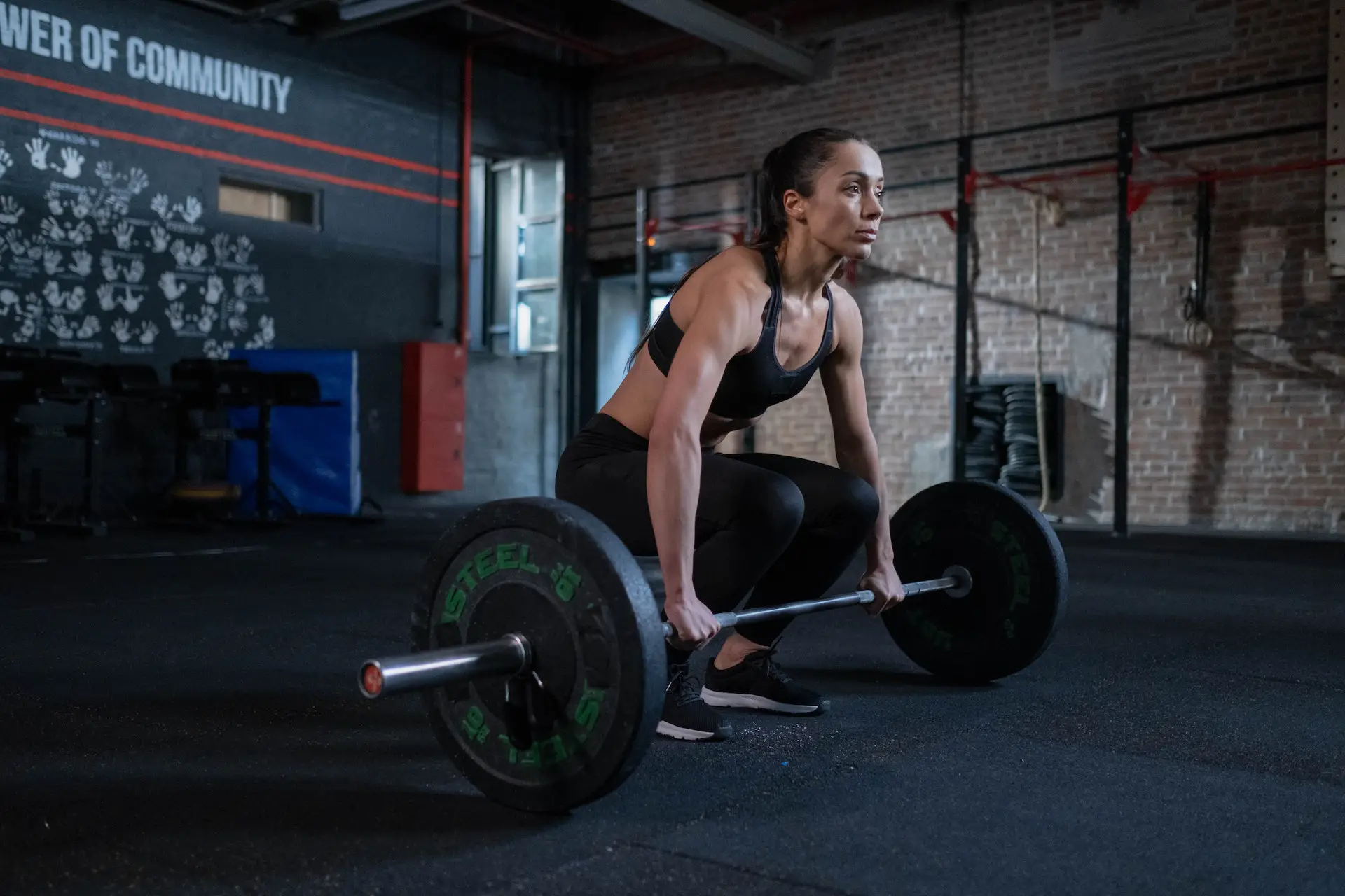 Deadlift exercise